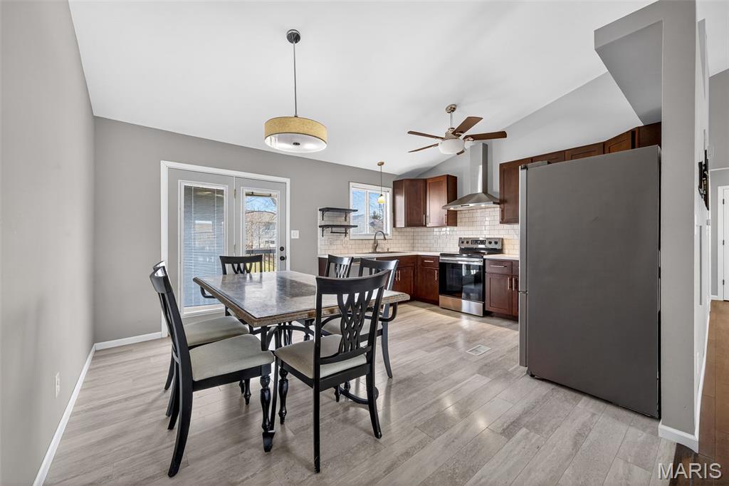 3065 Laurel Village Circle