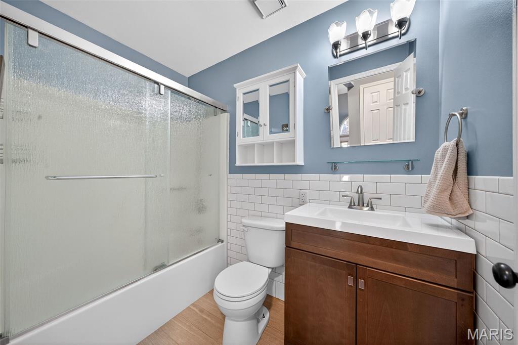 3065 Laurel Village Circle