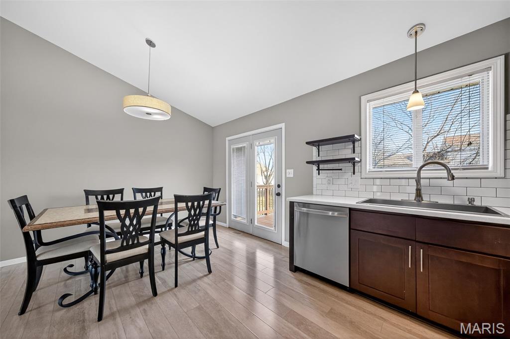 3065 Laurel Village Circle