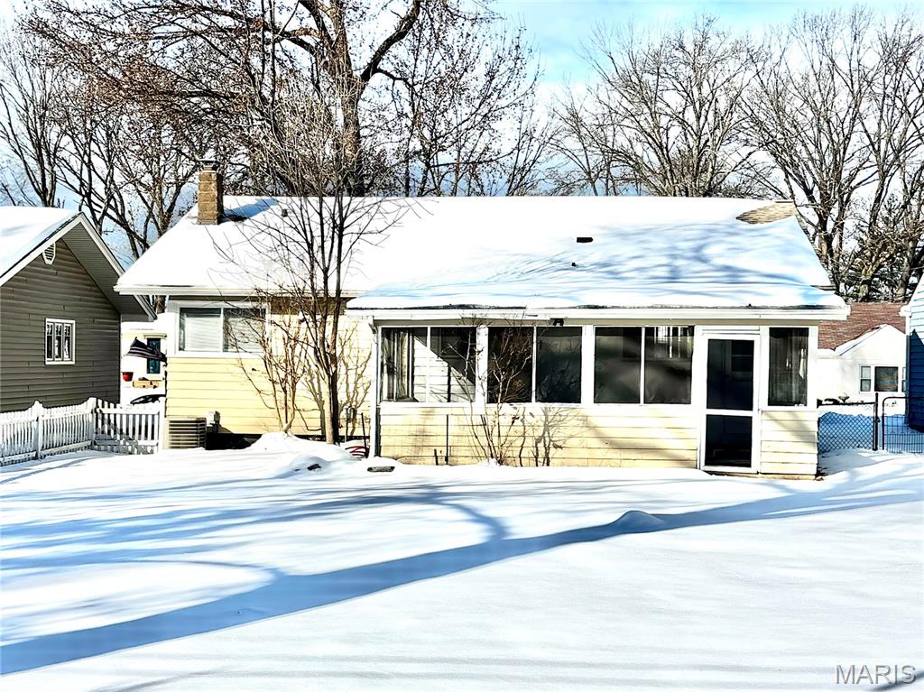 844 Queen Anne Place