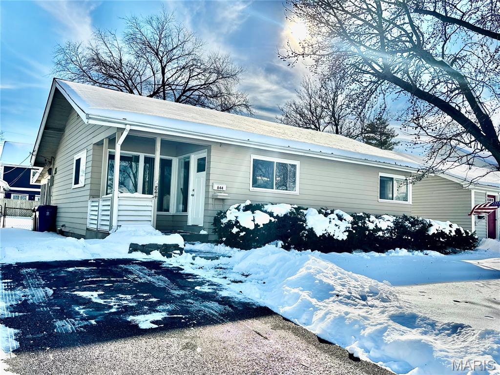 844 Queen Anne Place