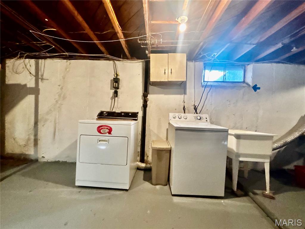 844 Queen Anne Place