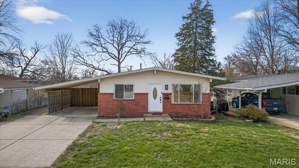 408 Saint Lawrence Drive