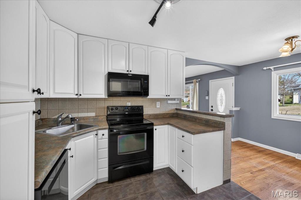 408 Saint Lawrence Drive