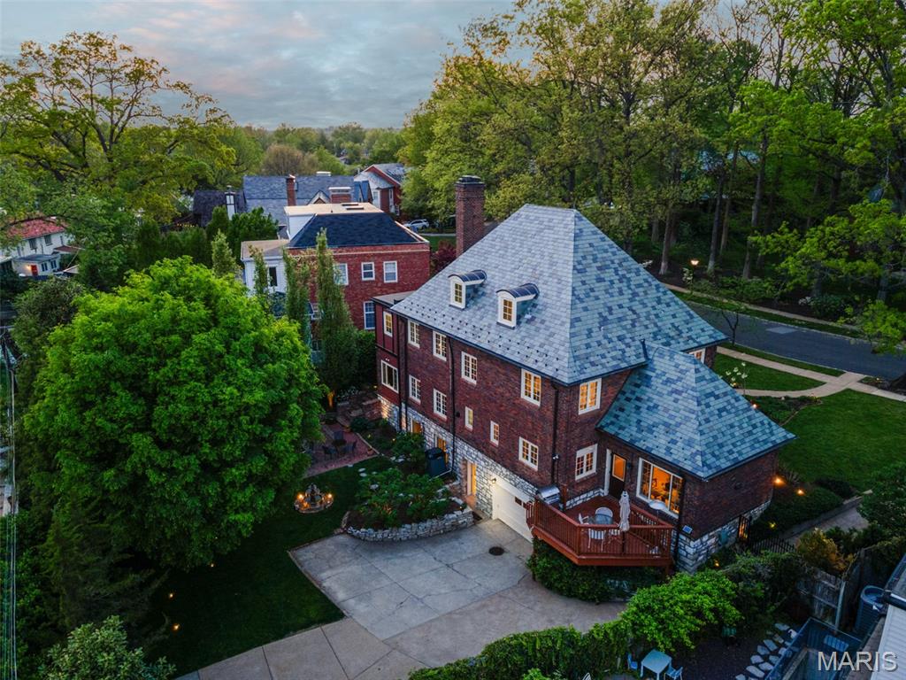 665 W Polo Drive