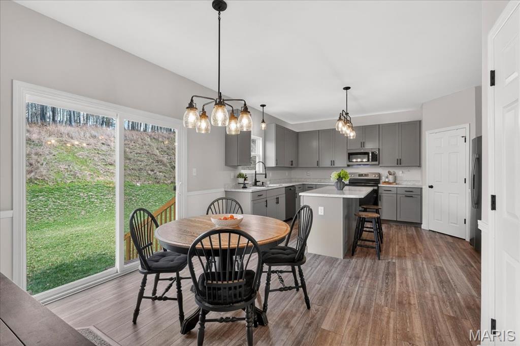 5380 Shawnee View Court