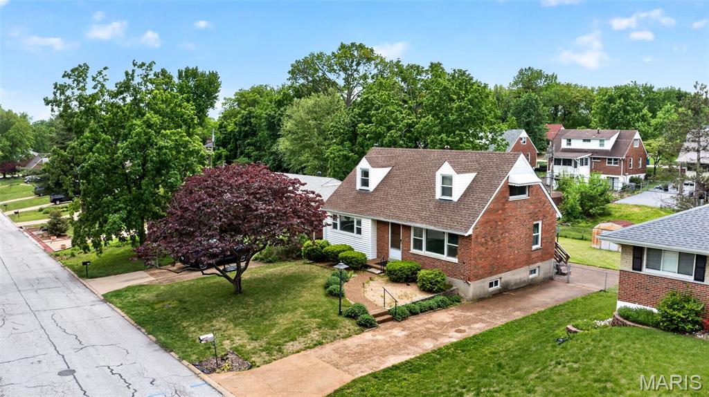 8735 Glenwood Drive