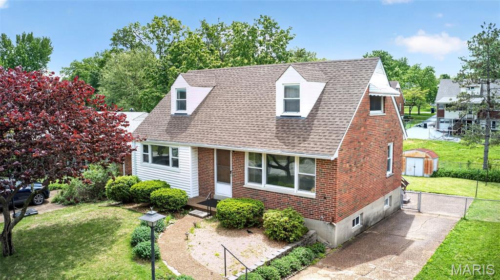8735 Glenwood Drive