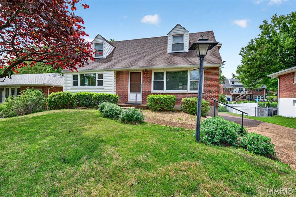 8735 Glenwood Drive