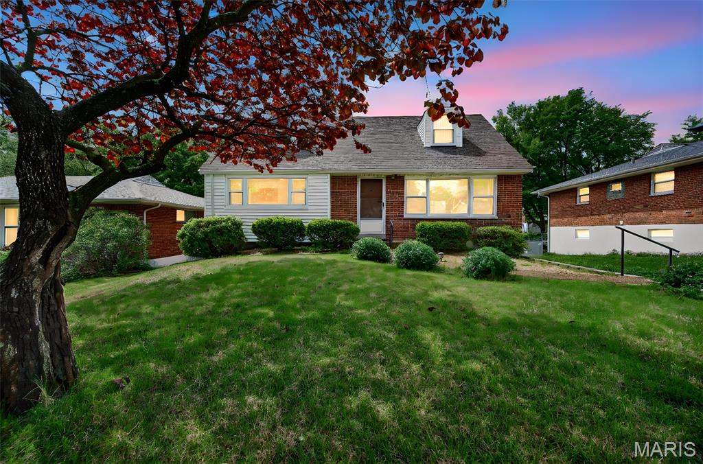 8735 Glenwood Drive