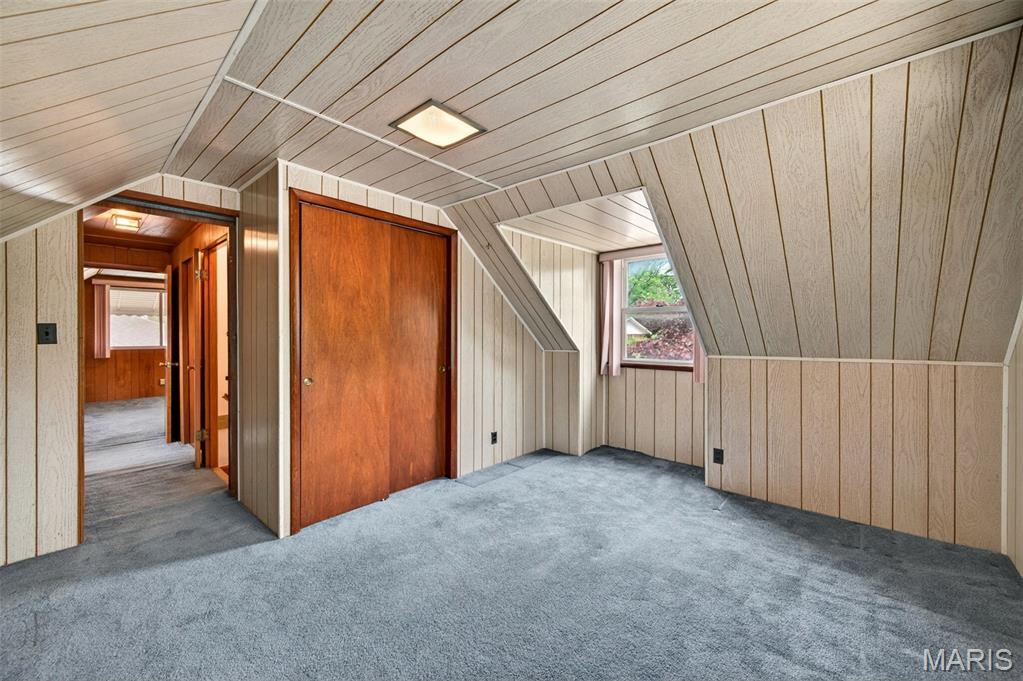 8735 Glenwood Drive