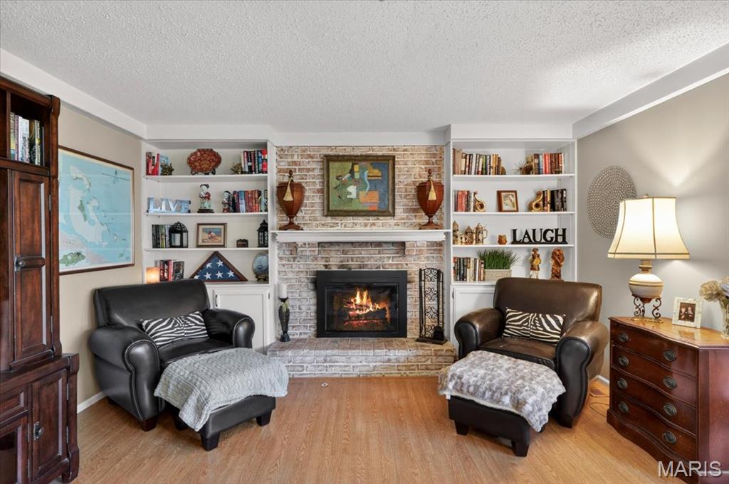 15327 Grantley Drive