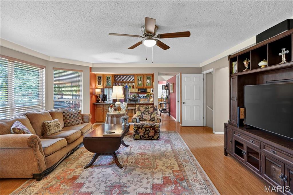 15327 Grantley Drive