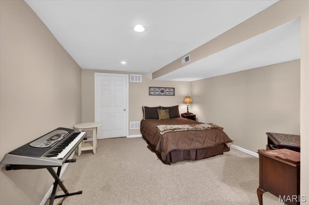 15327 Grantley Drive