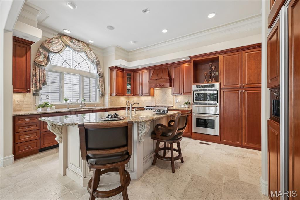 740 Stonebluff Court