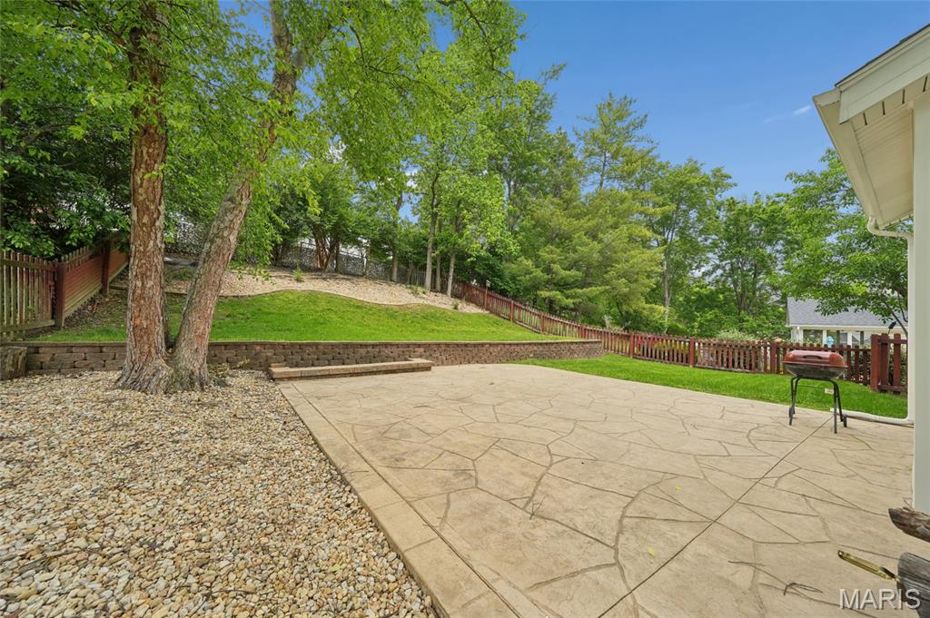 2517 Maple Crossing Drive