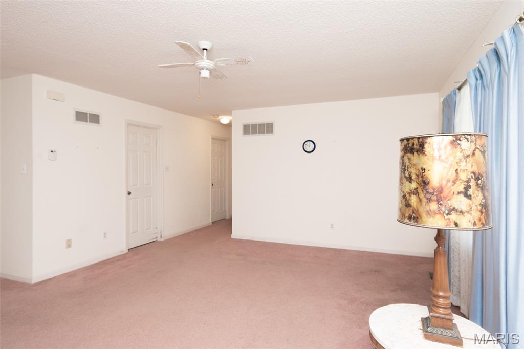 1314 E 5th Street