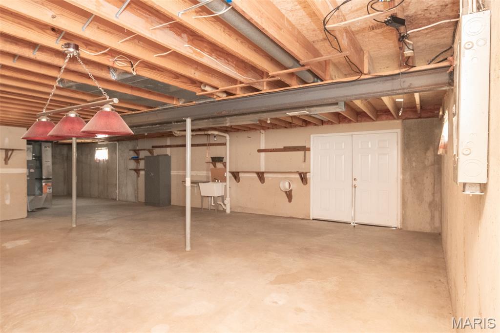 1314 E 5th Street