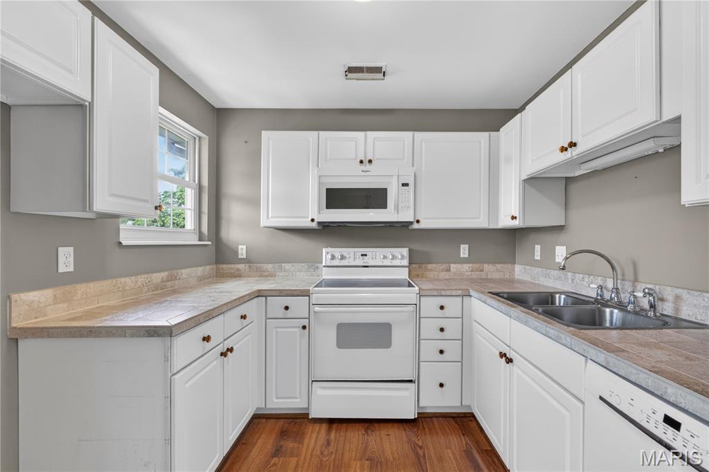 16560 Victoria Crossing Drive Unit: J