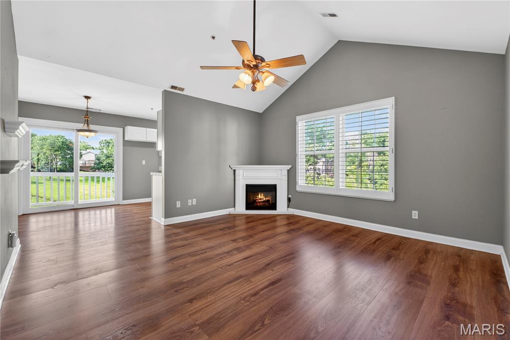 16560 Victoria Crossing Drive Unit: J