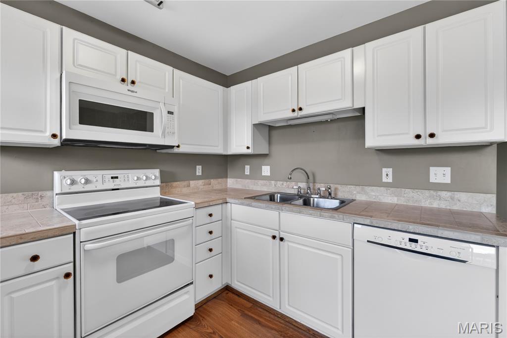 16560 Victoria Crossing Drive Unit: J