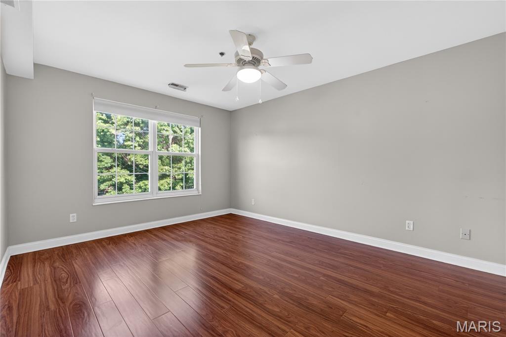 16560 Victoria Crossing Drive Unit: J
