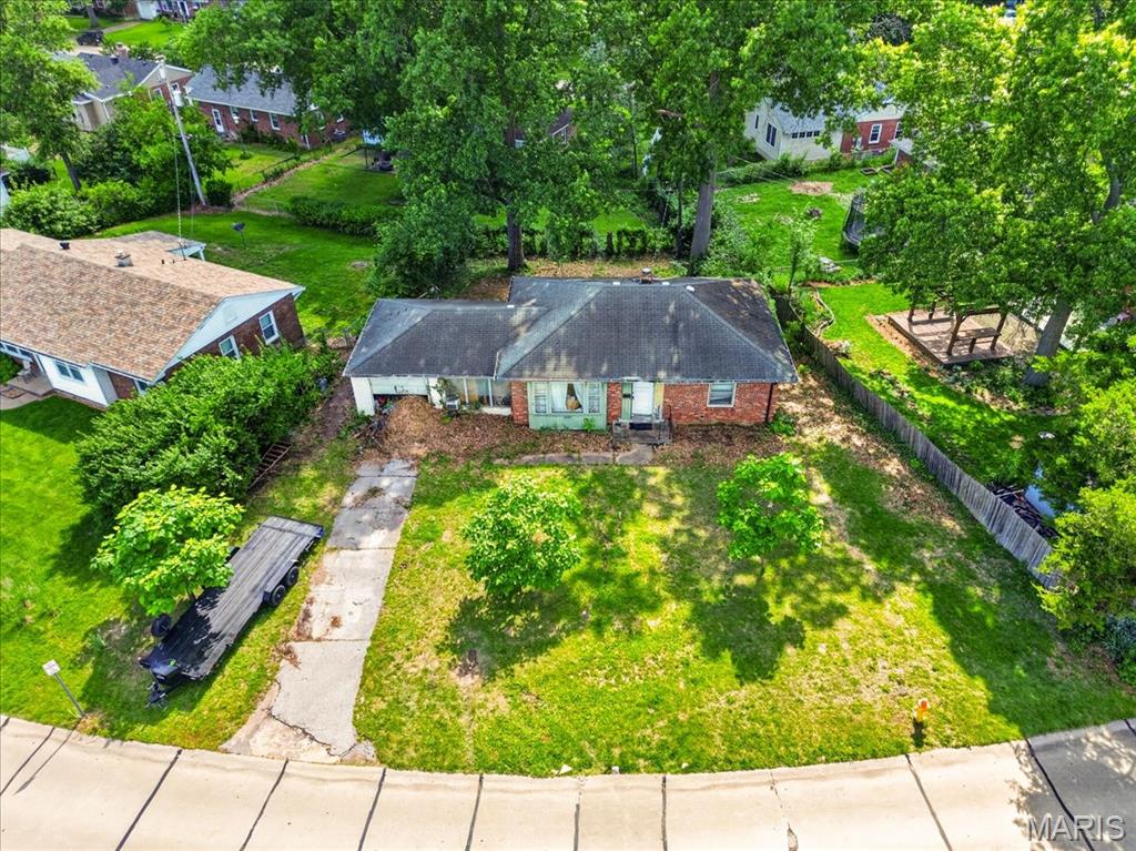 711 Chopin Drive