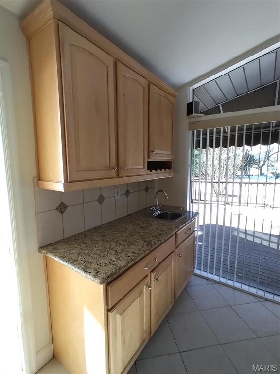 10621 Country View Drive