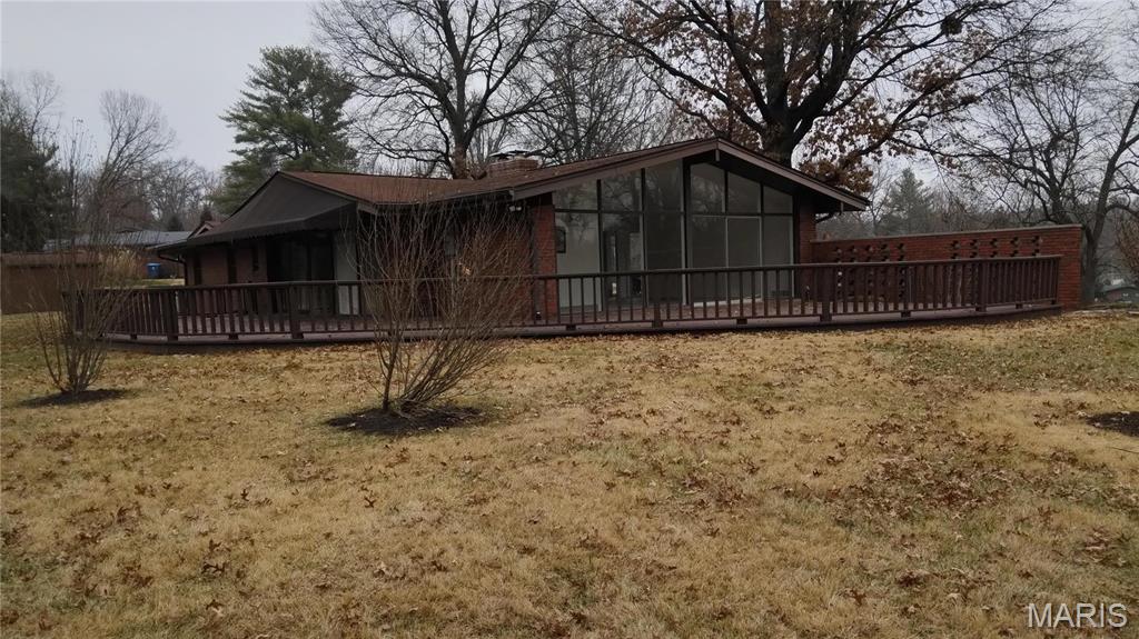 10621 Country View Drive