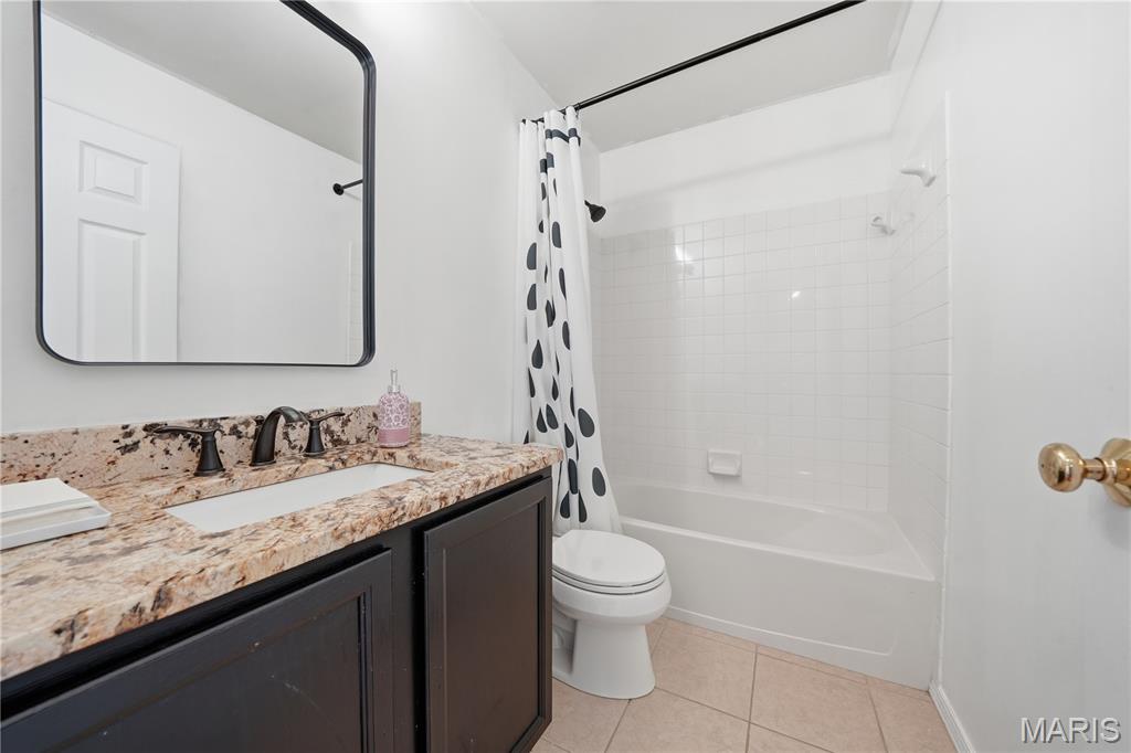 1366 Arbor Bluff Circle