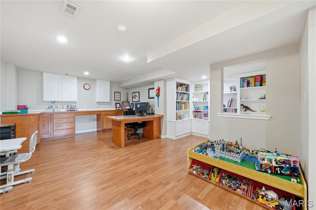 1366 Arbor Bluff Circle