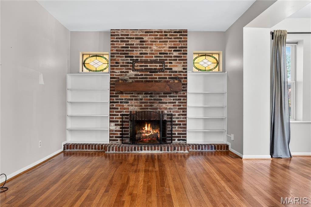5572 Waterman Boulevard Unit: 1W