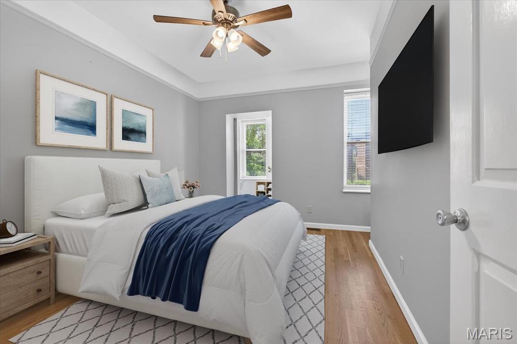 5572 Waterman Boulevard Unit: 1W
