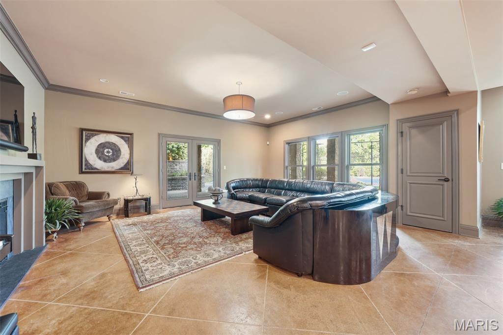 10600 Country View Drive Drive