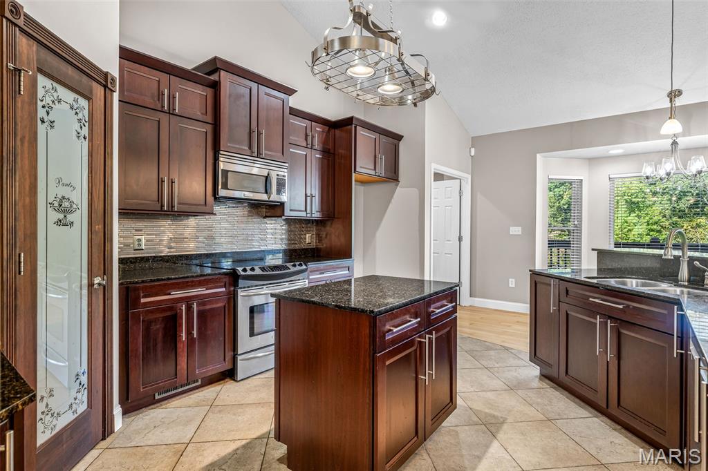 415 Big River Circle