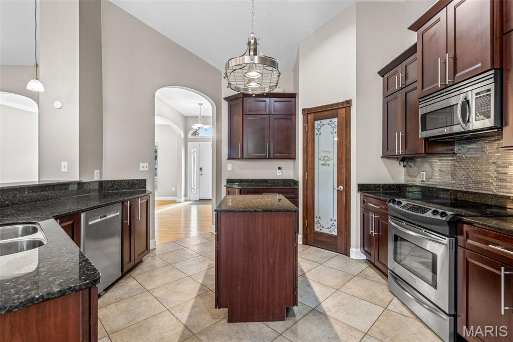 415 Big River Circle