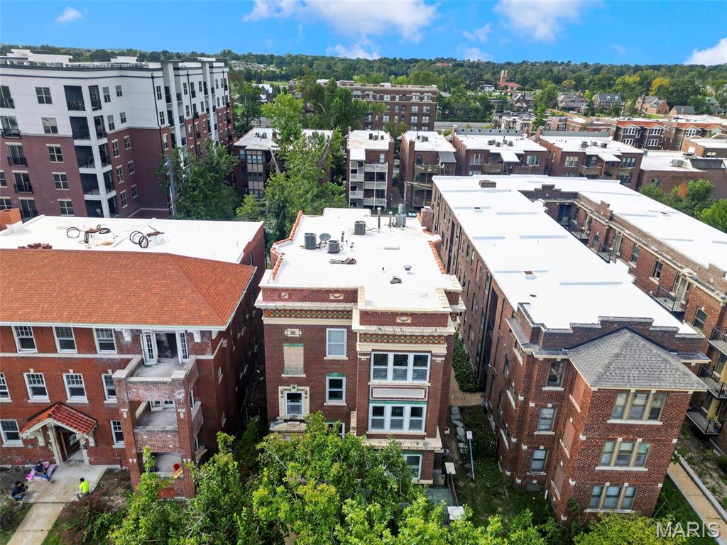 5572 Waterman Boulevard Unit: 1W