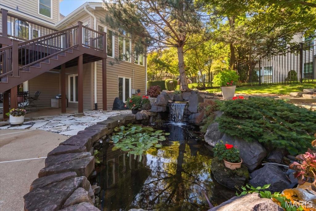 2105 Brook Hill Ridge Drive