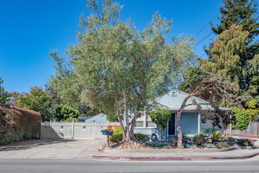 15571561 30th Avenue