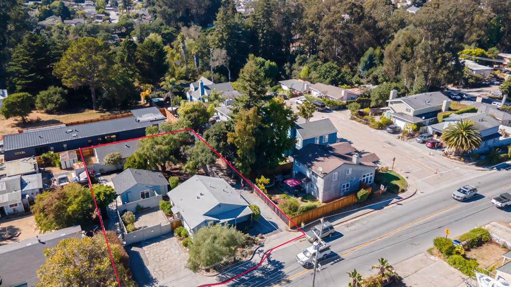 15571561 30th Avenue