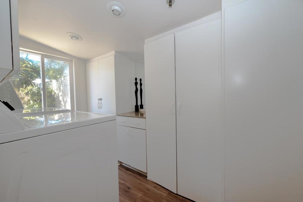 15571561 30th Avenue