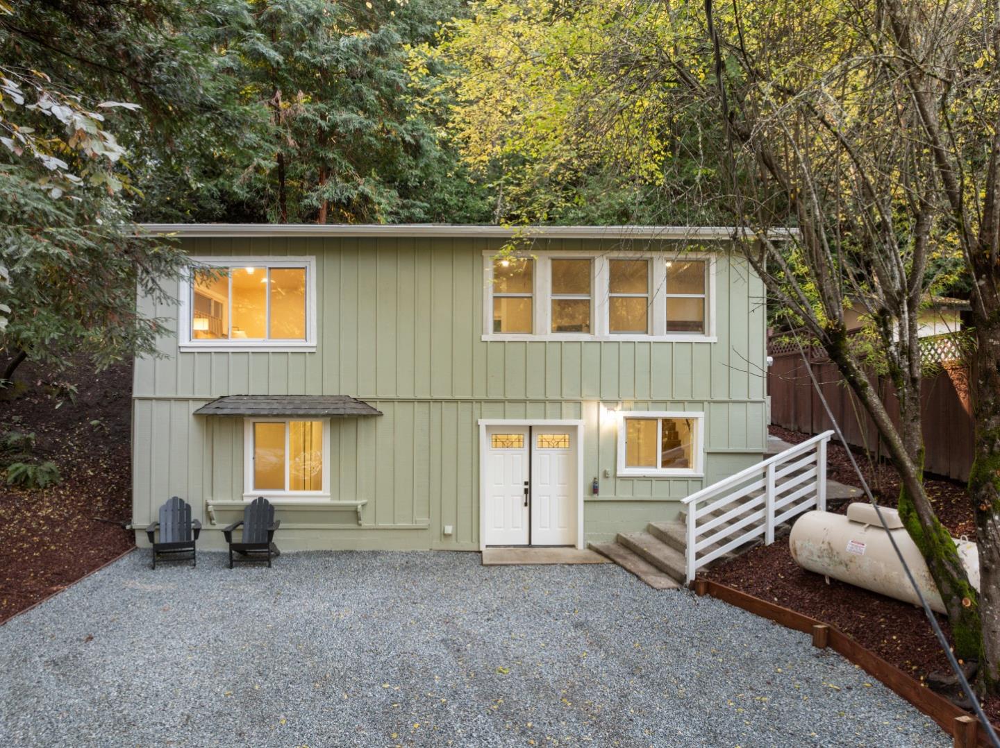 1603 Lockhart Gulch Road