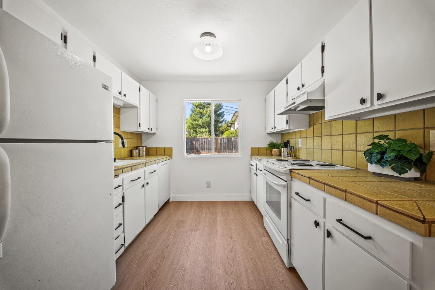 3268 Mission Drive