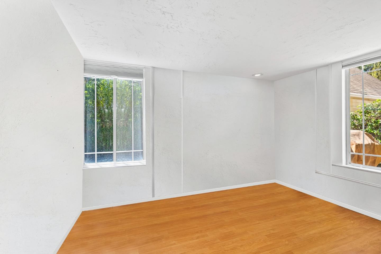 1284 Amesti Road