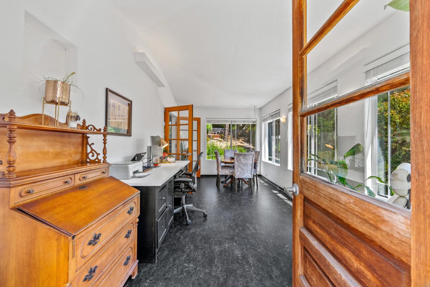 1284 Amesti Road