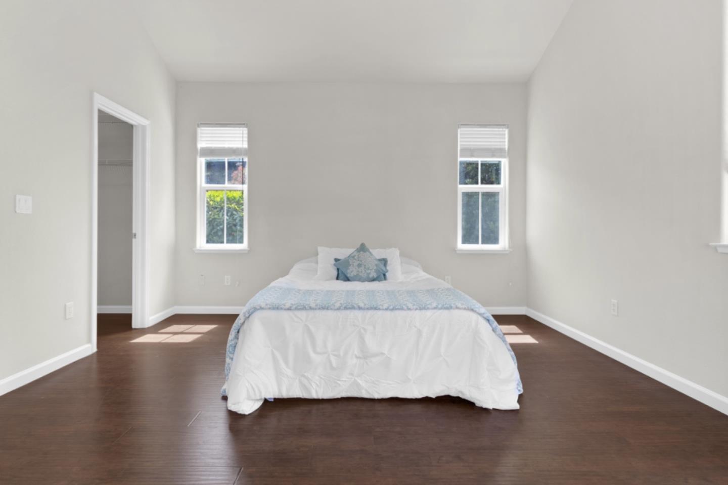 820 Via Vaquero Norte