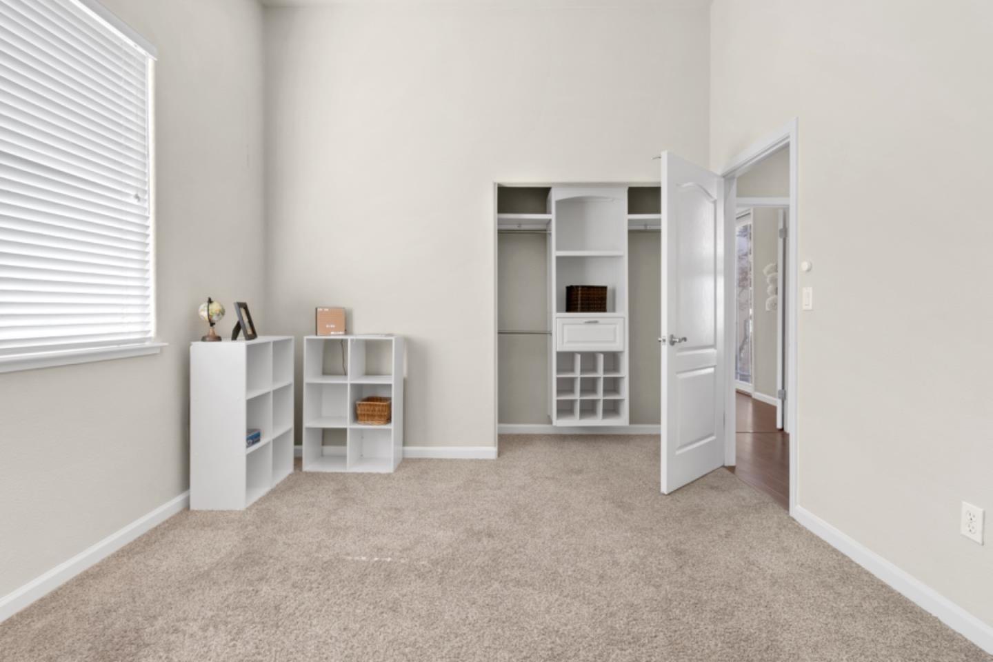 820 Via Vaquero Norte