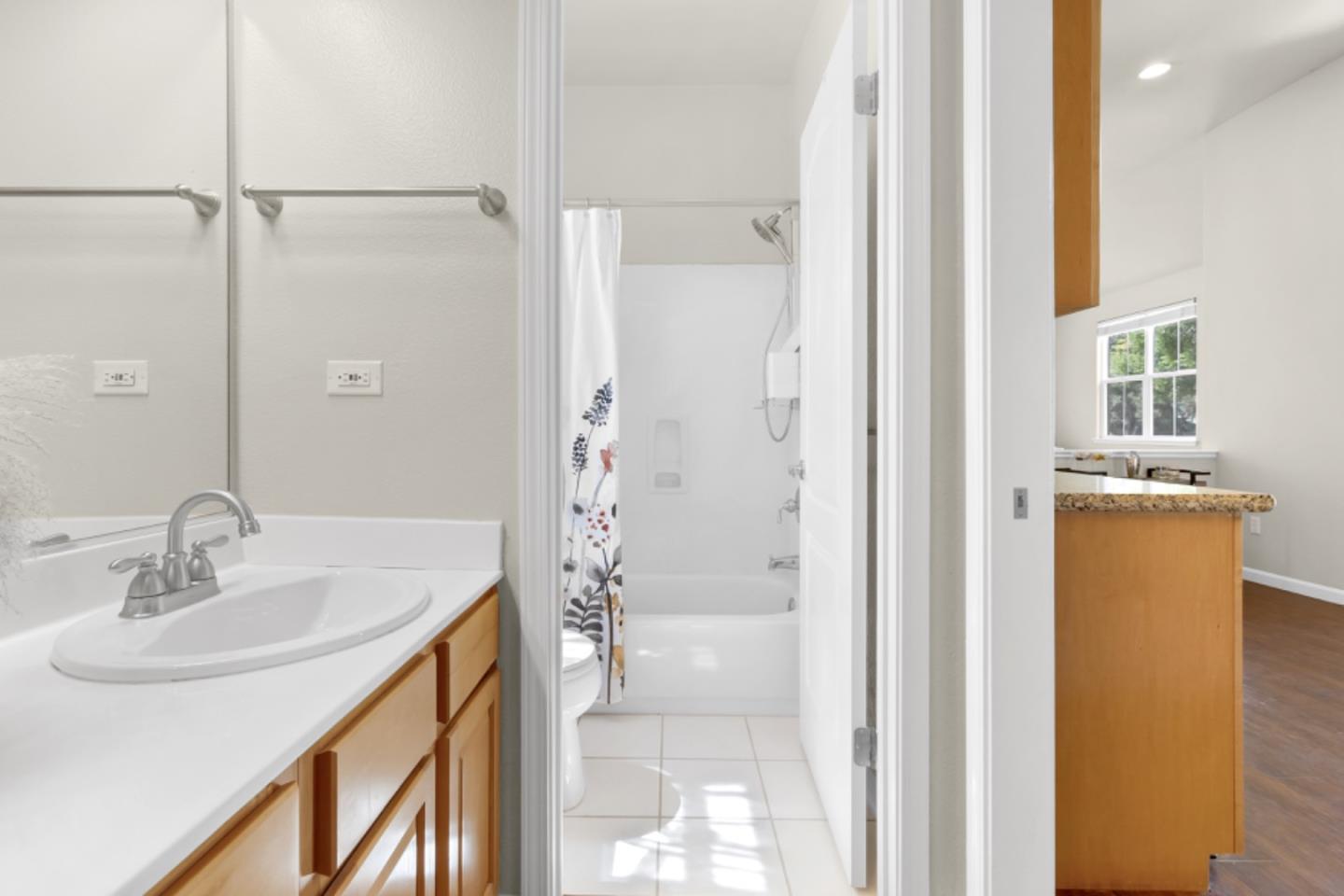 820 Via Vaquero Norte