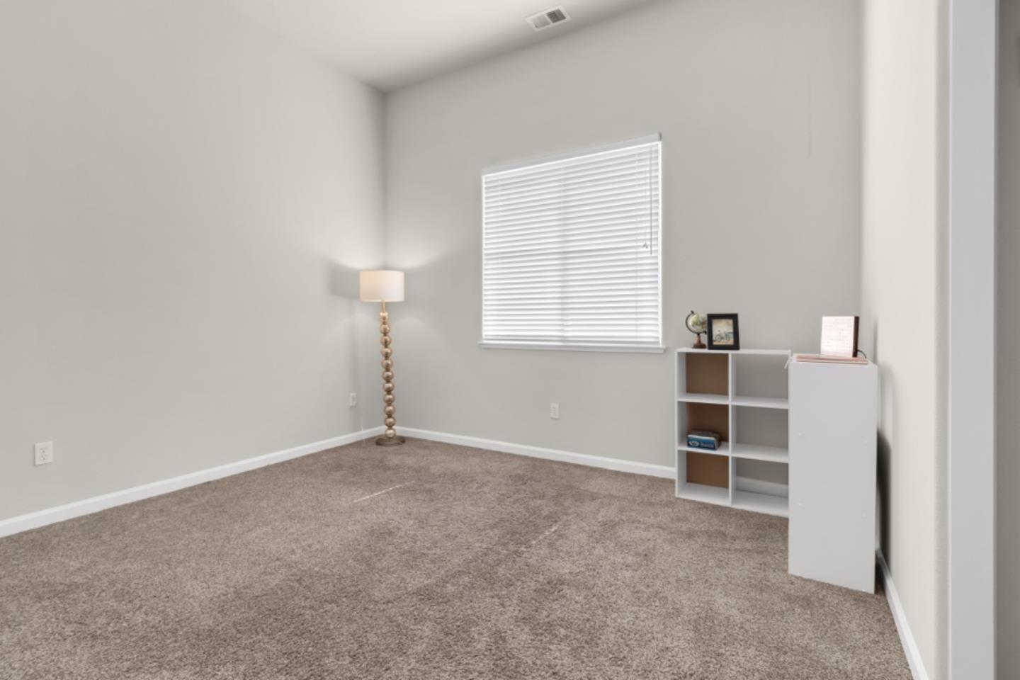 820 Via Vaquero Norte