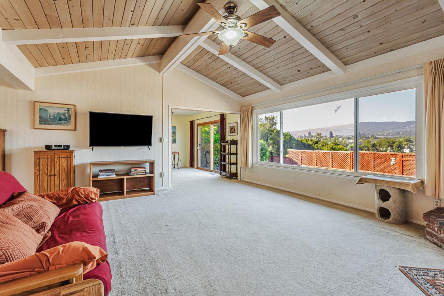 1020 Green Valley Road